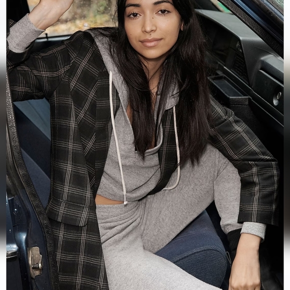 Madewell Caldwell Double-Breasted Blazer in Seaton Plaid - Picture 4 of 12